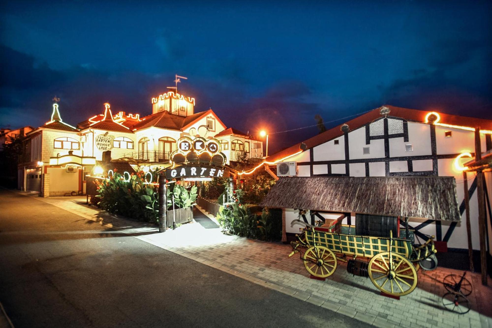 Hotel Garten Slavonski Brod Exterior photo
