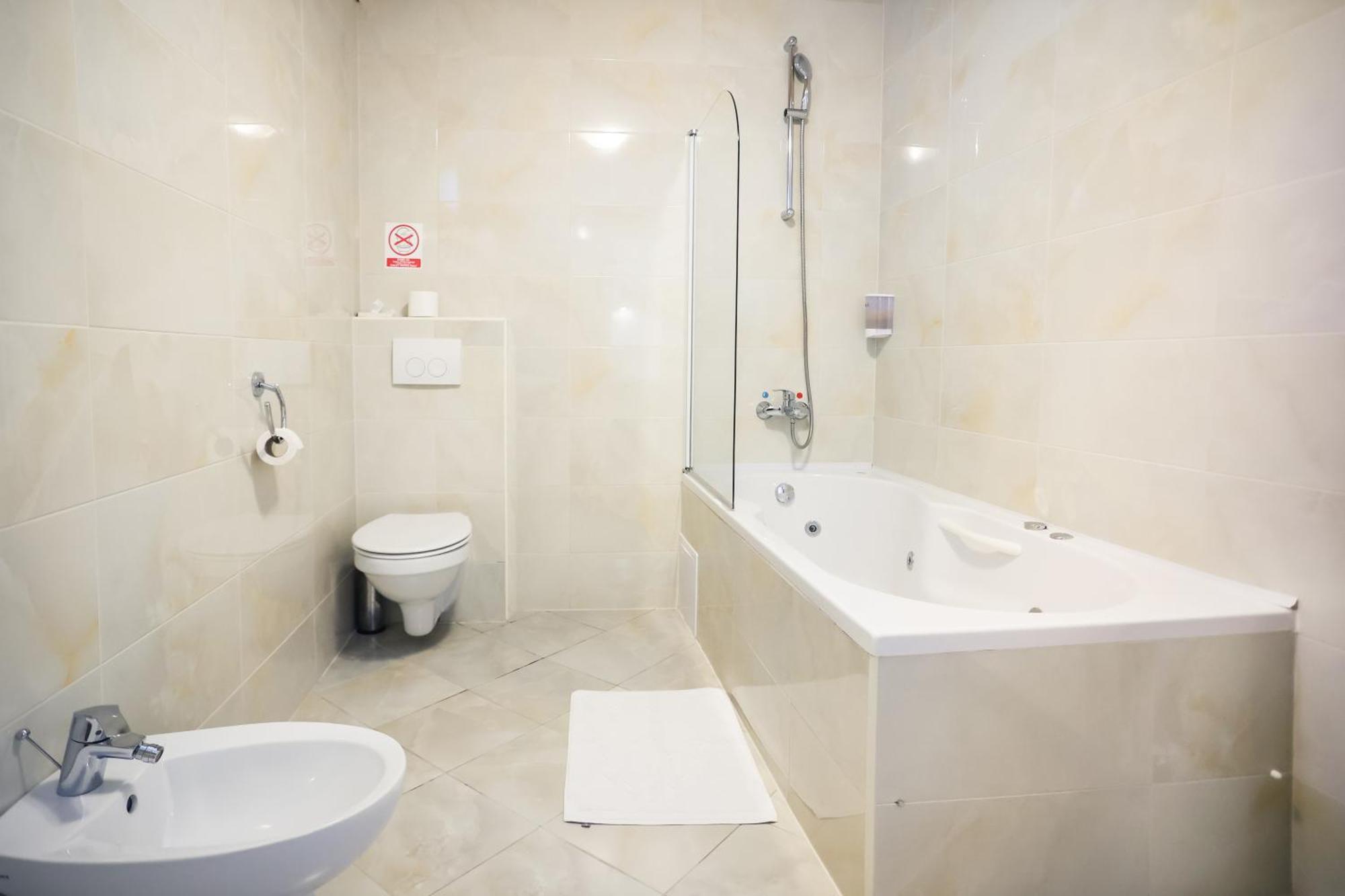 Hotel Garten Slavonski Brod Exterior photo