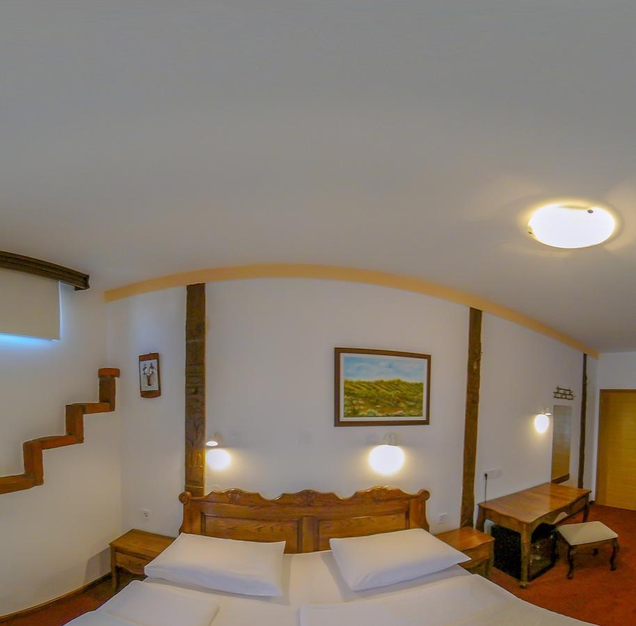 Hotel Garten Slavonski Brod Exterior photo