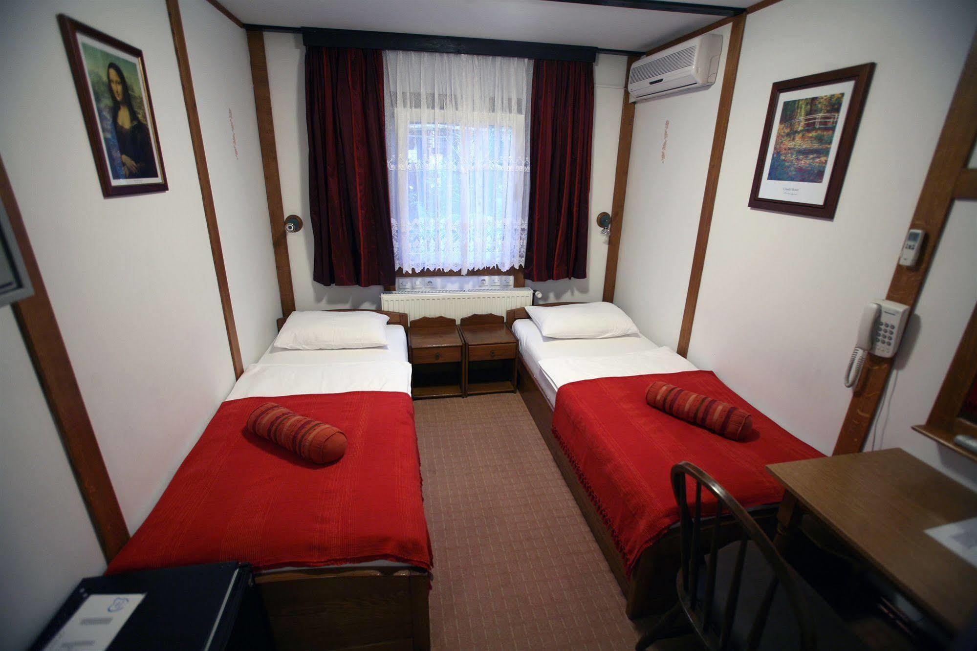 Hotel Garten Slavonski Brod Exterior photo